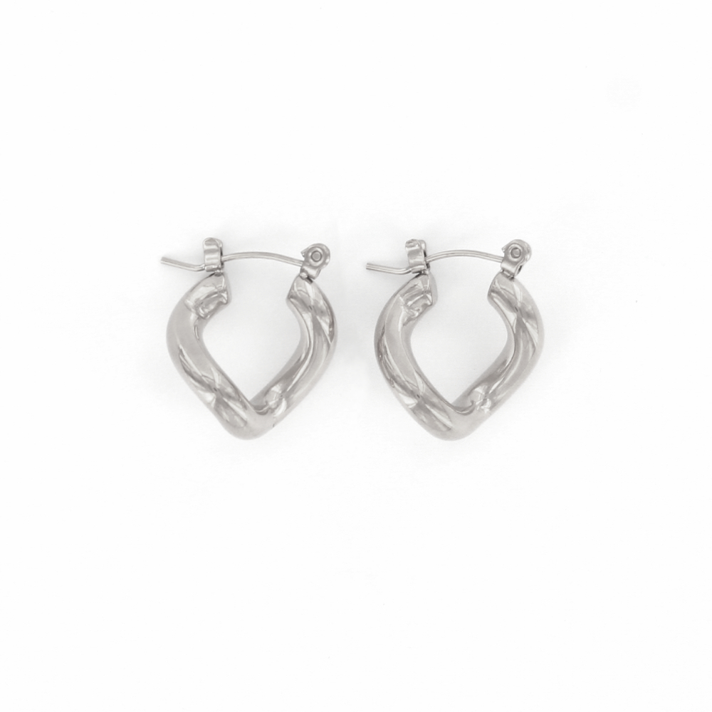 Oorhanger Lucie, Gedraaid, Zilver