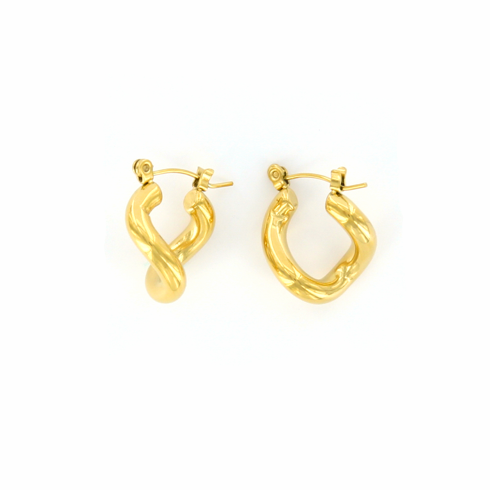 Oorhanger Lucie, Gedraaid, Goud